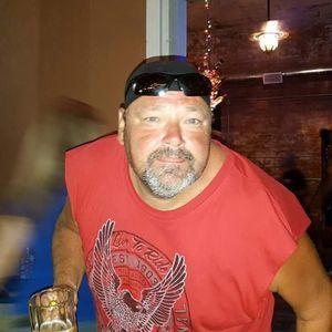 Meet your Posher, Tom